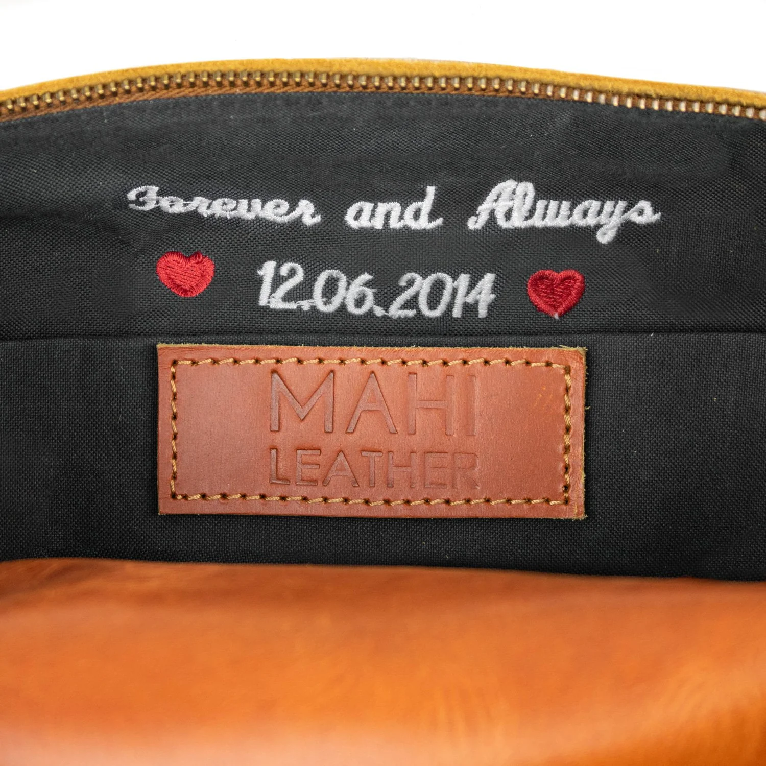 The Raleigh Wash Bag (Tan) - Image 8